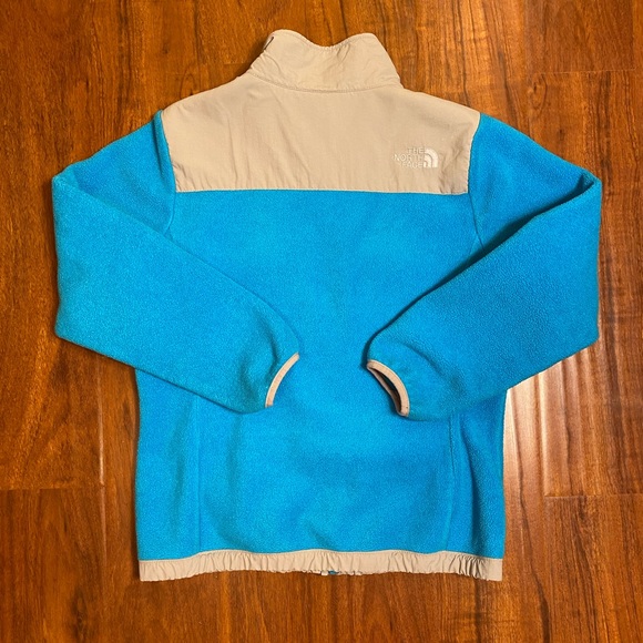 EUC✨ Girl’s Blue & Gray Fleece North Face Denali - Picture 2 of 8